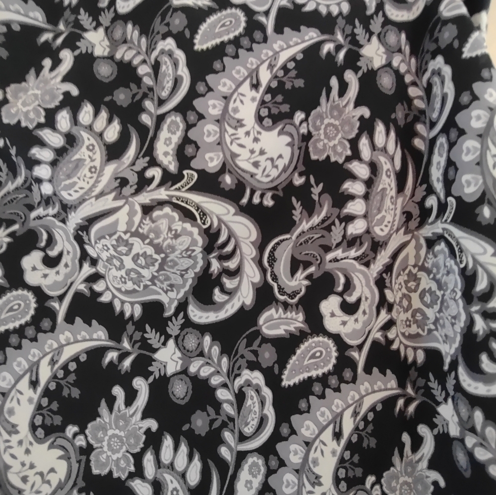MERONA, XL 100% Polyester Skirt - Picture 2 of 4